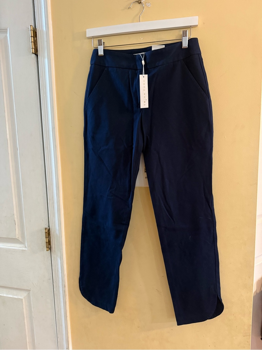 Trina Turk Navy Straight-Leg Cropped Trousers, sz 0